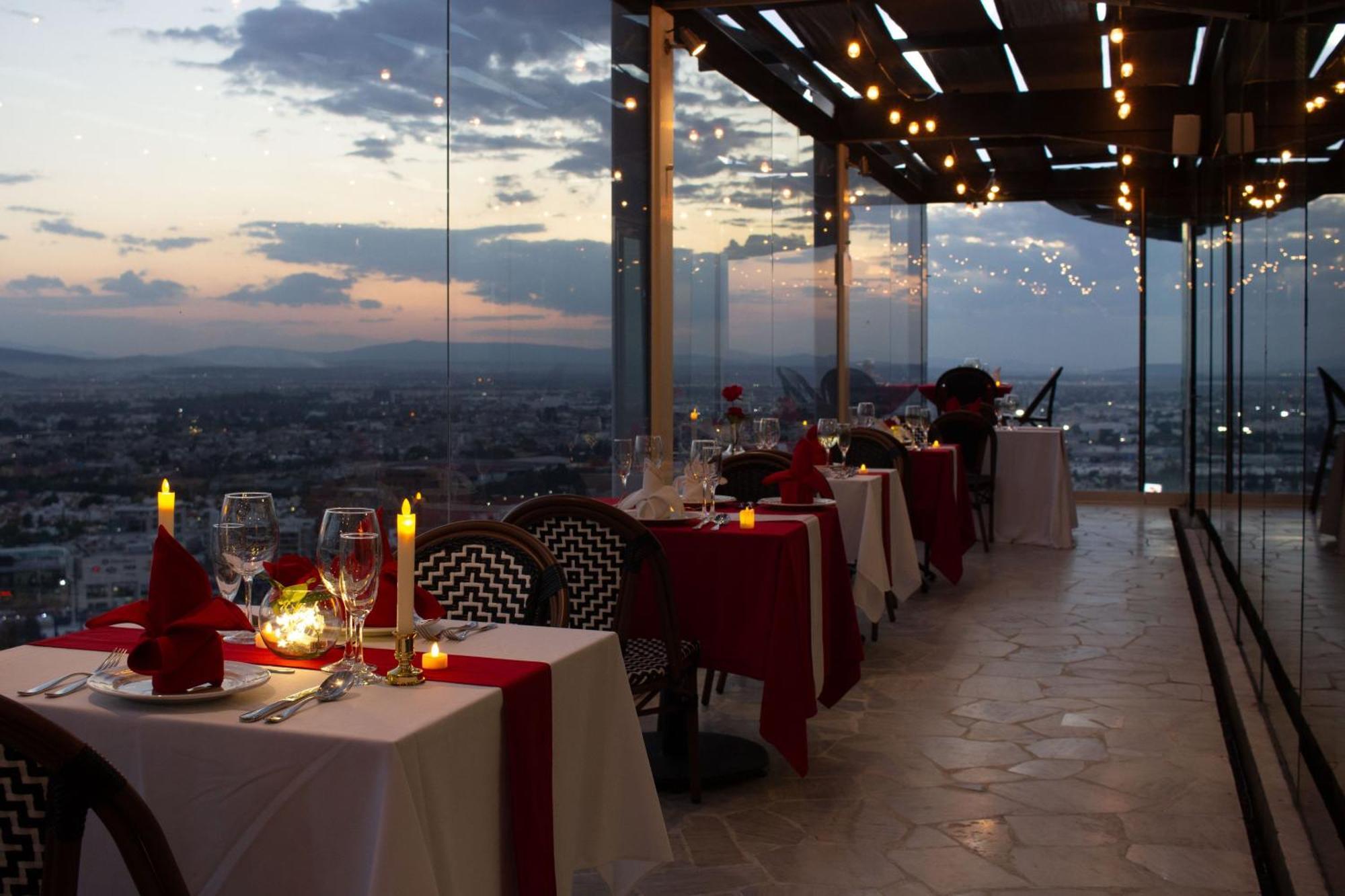 Holiday Inn Queretaro Zona Diamante By Ihg Zewnętrze zdjęcie